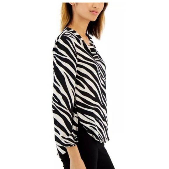 Anne Klein Womens Zebra Print split Neck Blouse size 2X plus black new $89 - Picture 7 of 8